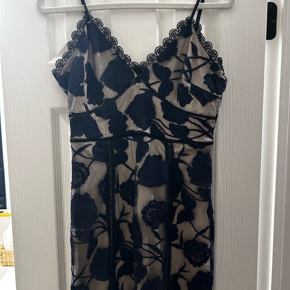Lulu's Navy Lace Midi Dress
